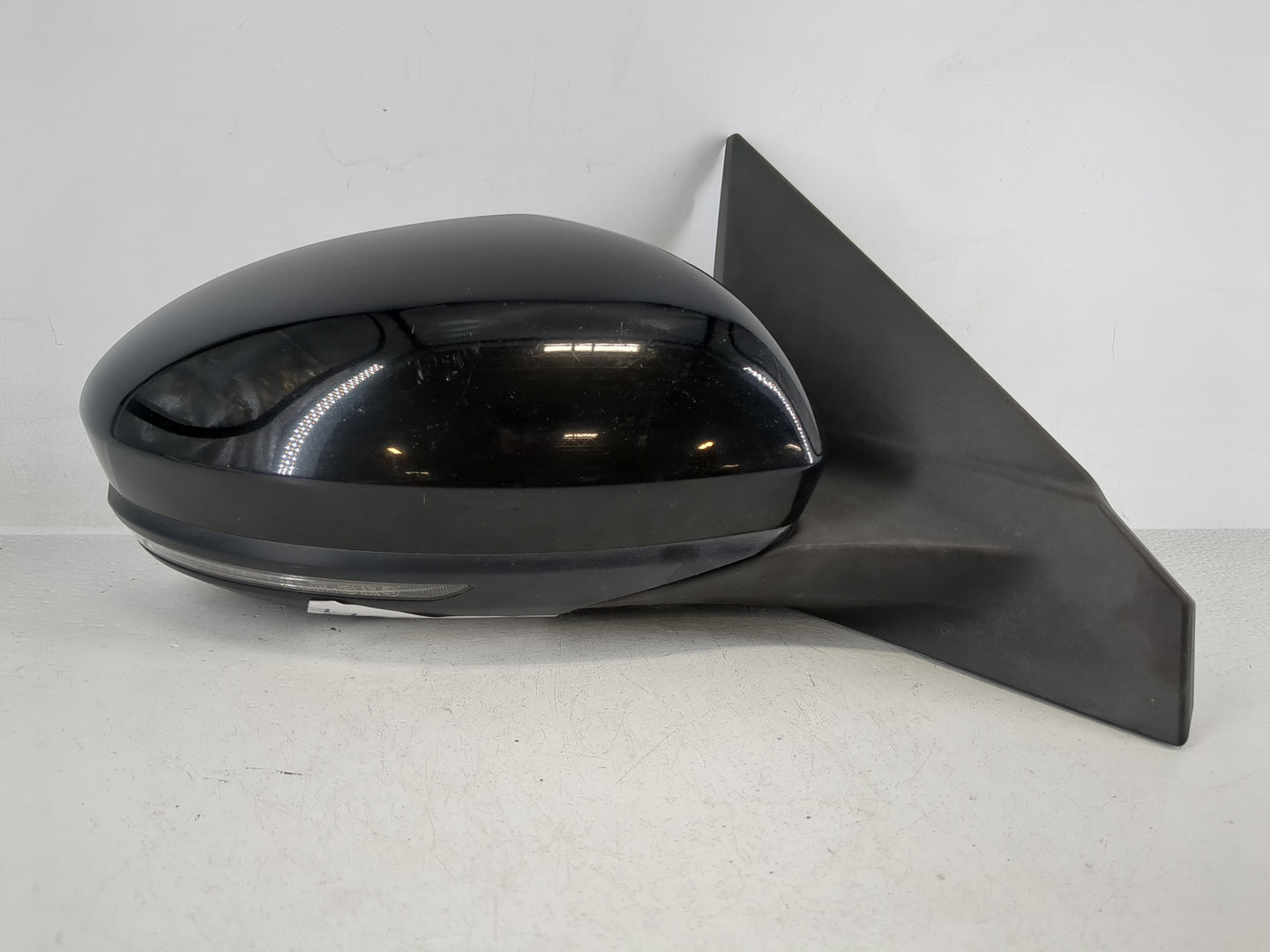 2020-2022 Nissan Sentra Side Mirror Replacement Passenger Right View Door Mirror P/N:0411909 Fits Fits 2020 2021 2022 OEM Us