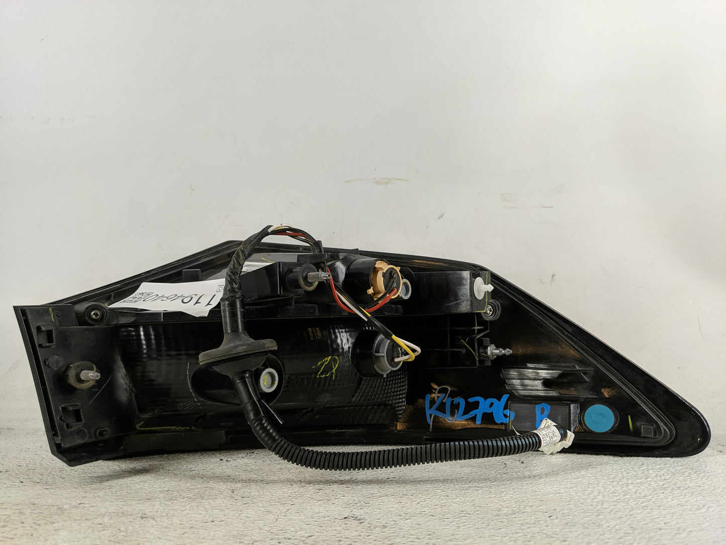 2020-2022 Nissan Sentra Tail Light Assembly Passenger Right OEM Fits Fits 2020 2021 2022 OEM Used Auto Parts - Oemusedautopa