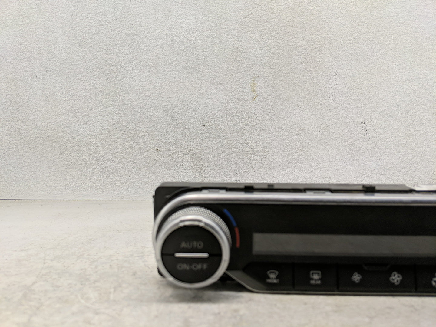 2020-2022 Nissan Sentra Climate Control Module Temperature AC/Heater Replacement P/N:T67409C 27500 6LB4A Fits Fits 2020 2021