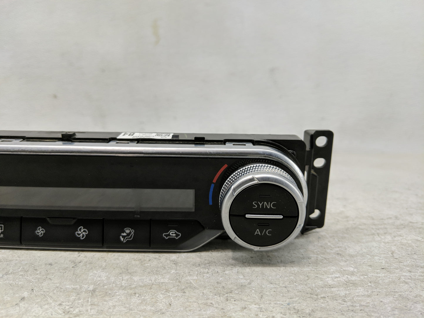 2020-2022 Nissan Sentra Climate Control Module Temperature AC/Heater Replacement P/N:T67409C 27500 6LB4A Fits Fits 2020 2021