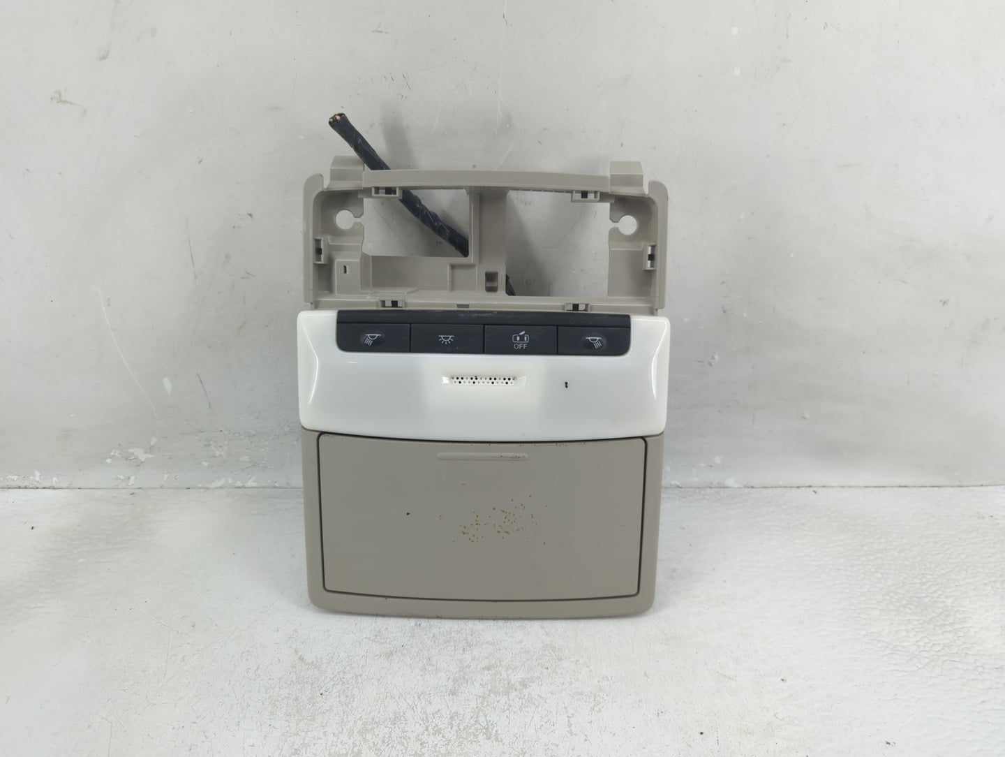 2020 Nissan Sentra Overhead Roof Console - Oemusedautoparts1.com
