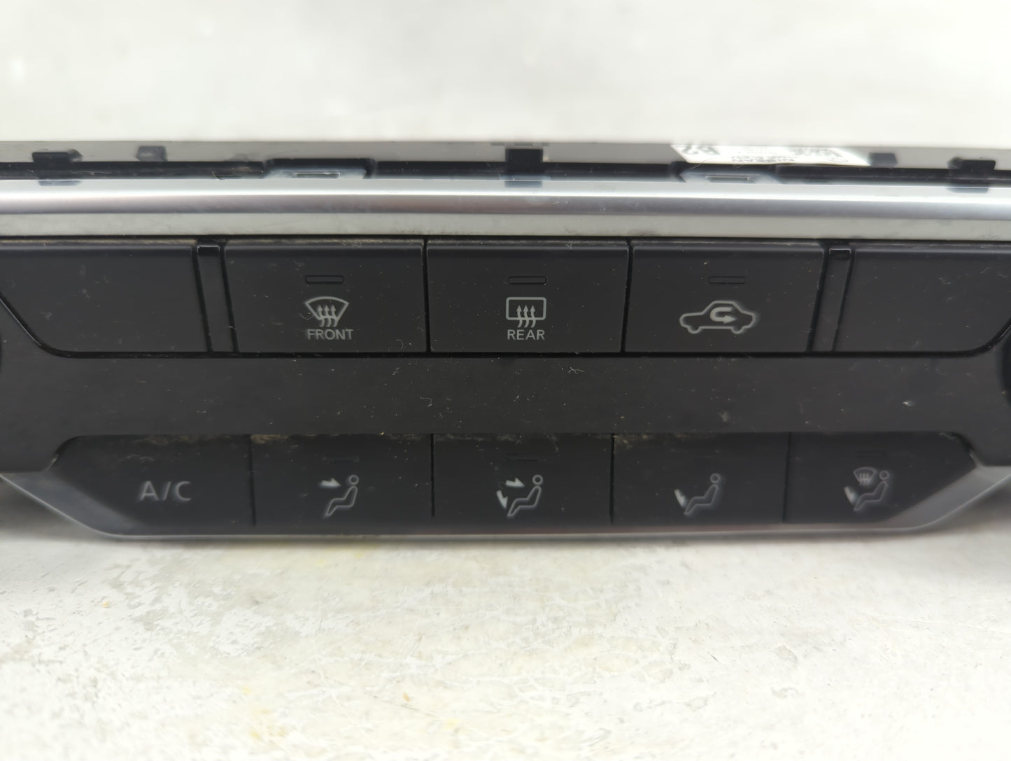 2020-2022 Nissan Sentra Climate Control Module Temperature AC/Heater Replacement P/N:27500 6LB2A Fits Fits 2020 2021 2022 OE