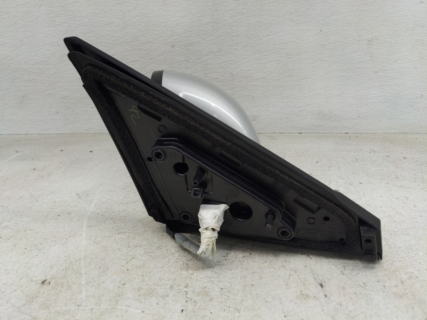 2020-2022 Nissan Sentra Driver Side View Mirror - Left Door Mirror OEM Used - Oemusedautoparts1.com