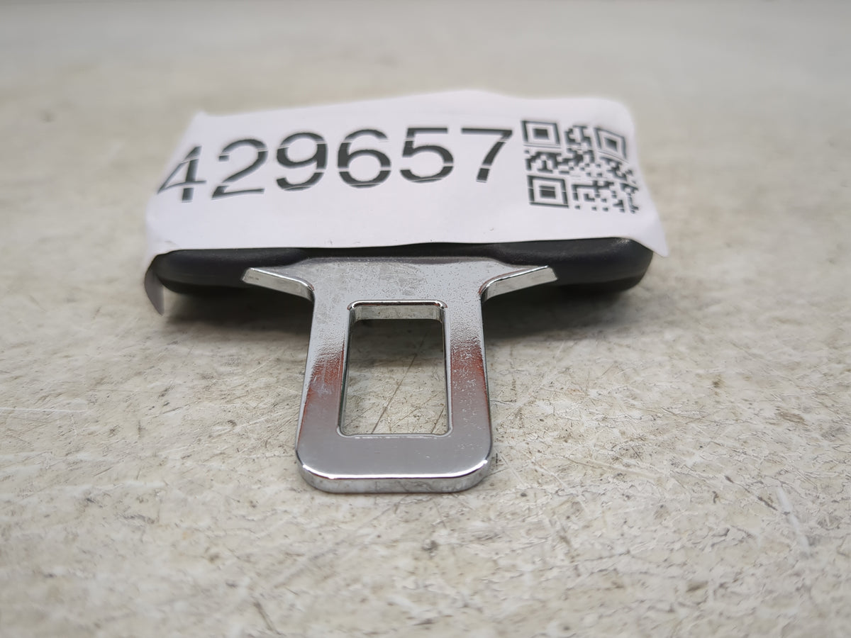 2020-2022 Nissan Sentra Driver Seatbelt Buckle - Oemusedautoparts1.com