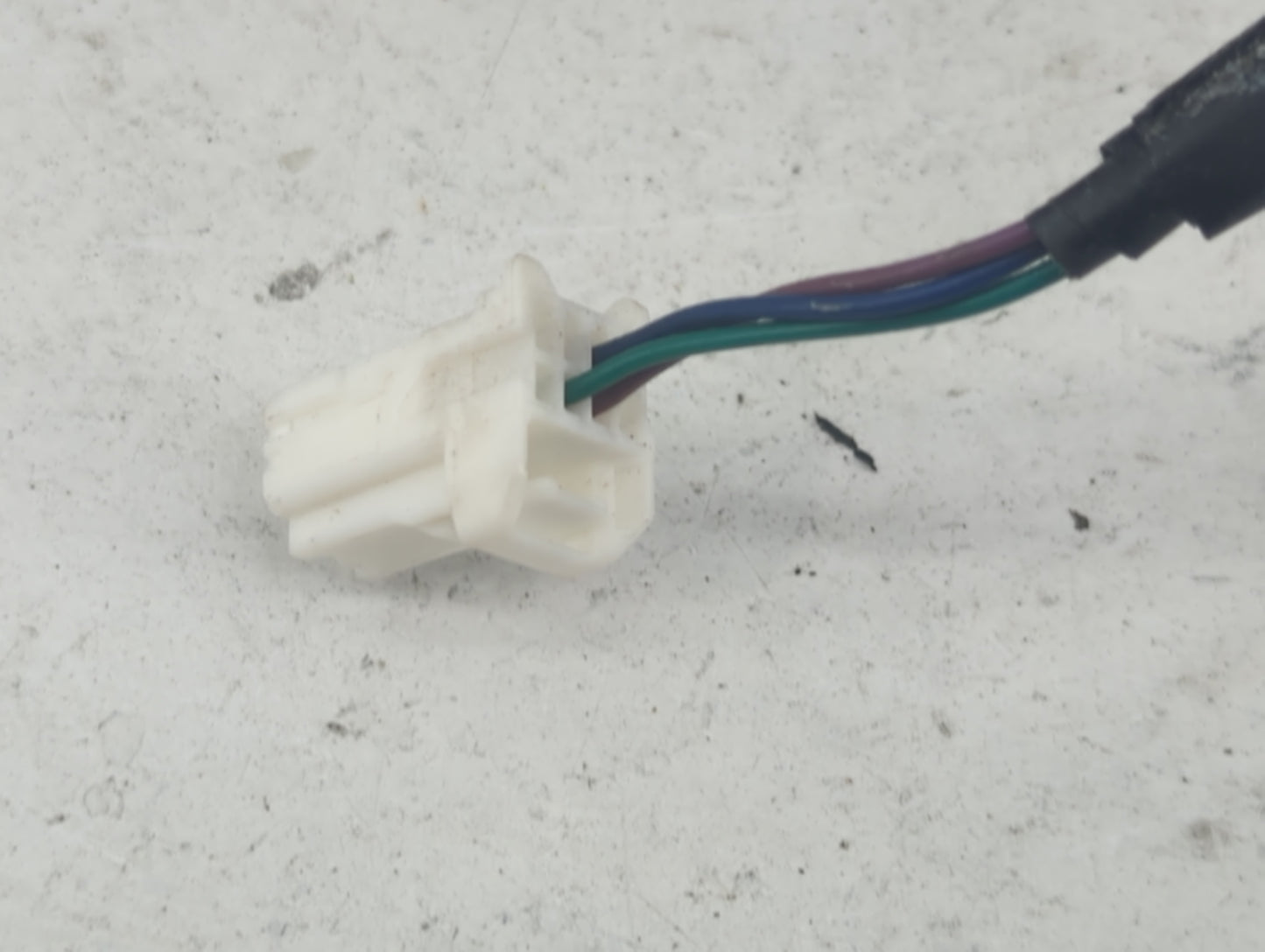 2020-2022 Nissan Sentra Driver Side View Mirror - Left Door Mirror OEM Used - Oemusedautoparts1.com