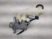 2020-2021 Nissan Sentra Brake Master Cylinder 1491081 - Oemusedautoparts1.com