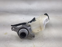 2020-2021 Nissan Sentra Brake Master Cylinder 1491081 - Oemusedautoparts1.com