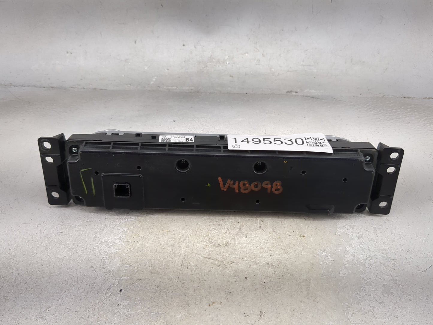 2020-2022 Nissan Sentra Climate Control Module Temperature AC/Heater Replacement P/N:27500 6LB4A Fits Fits 2020 2021 2022 OE