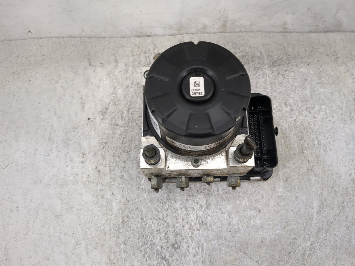 2020-2022 Nissan Sentra ABS Pump Control Module Replacement P/N:47660 6LE0A 06.2102-6868.4 Fits Fits 2020 2021 2022 OEM Used