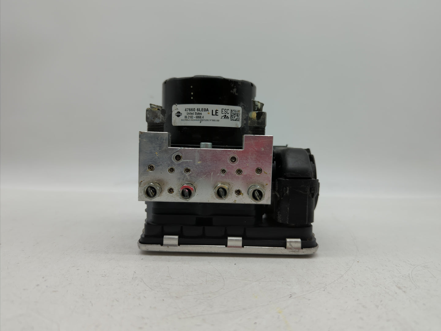 2020 Nissan Sentra ABS Pump Control Module Replacement P/N:47660 6LE0A Fits OEM Used Auto Parts - Oemusedautoparts1.com