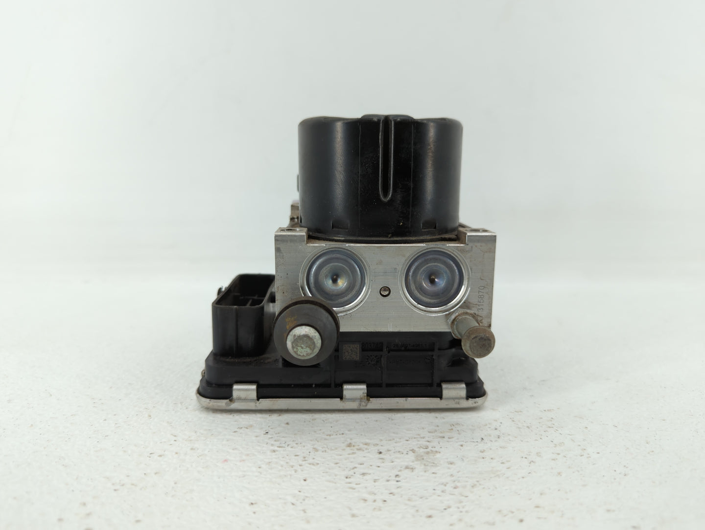 2020 Nissan Sentra ABS Pump Control Module Replacement P/N:47660 6LF0A Fits OEM Used Auto Parts - Oemusedautoparts1.com