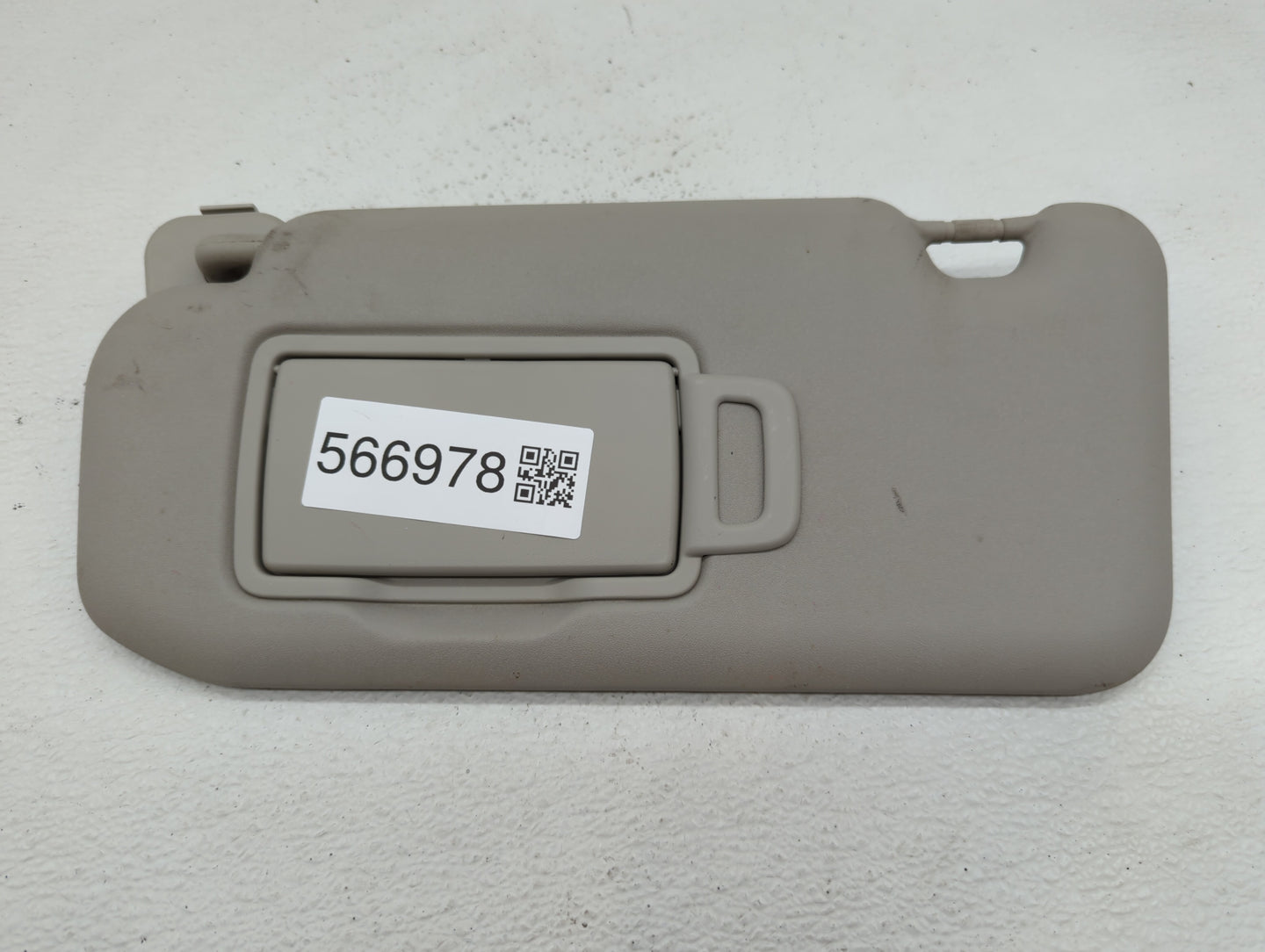 2020-2022 Nissan Sentra Sun Visor Shade Replacement Passenger Right Mirror Fits Fits 2020 2021 2022 OEM Used Auto Parts - Oe