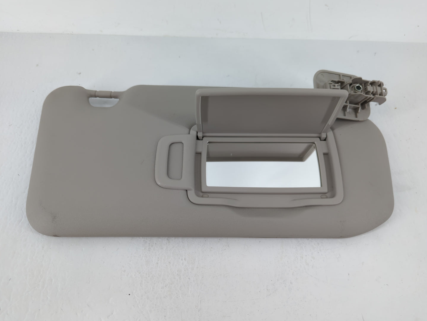 2020-2022 Nissan Sentra Sun Visor Shade Replacement Passenger Right Mirror Fits Fits 2020 2021 2022 OEM Used Auto Parts - Oe