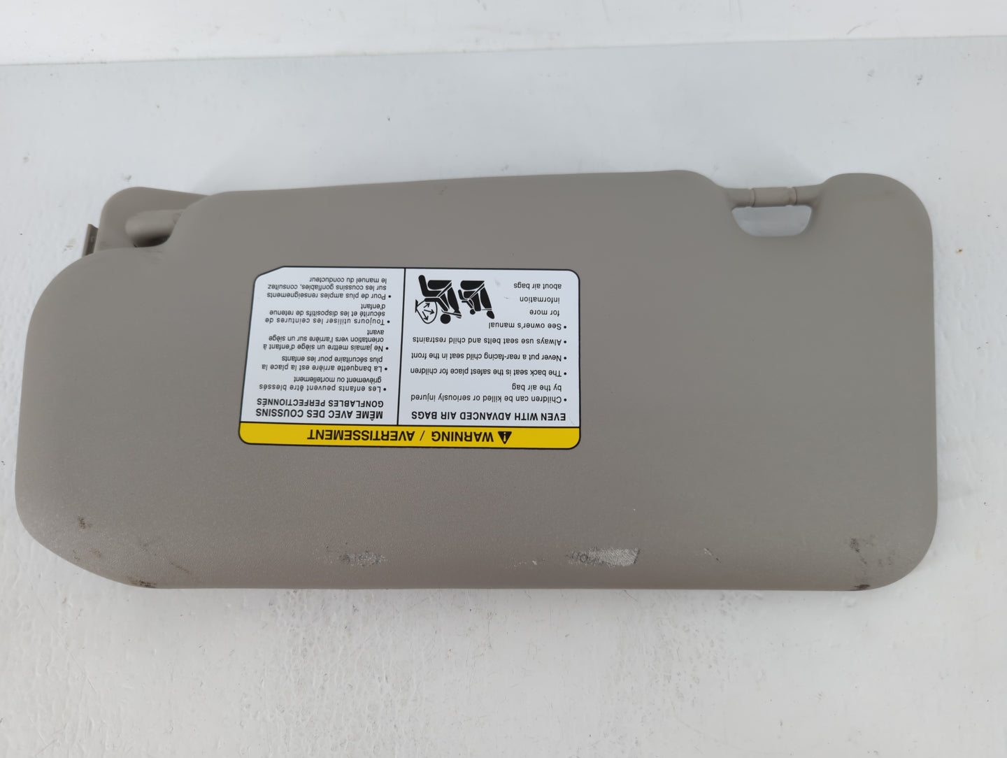 2020-2022 Nissan Sentra Sun Visor Shade Replacement Passenger Right Mirror Fits Fits 2020 2021 2022 OEM Used Auto Parts - Oe