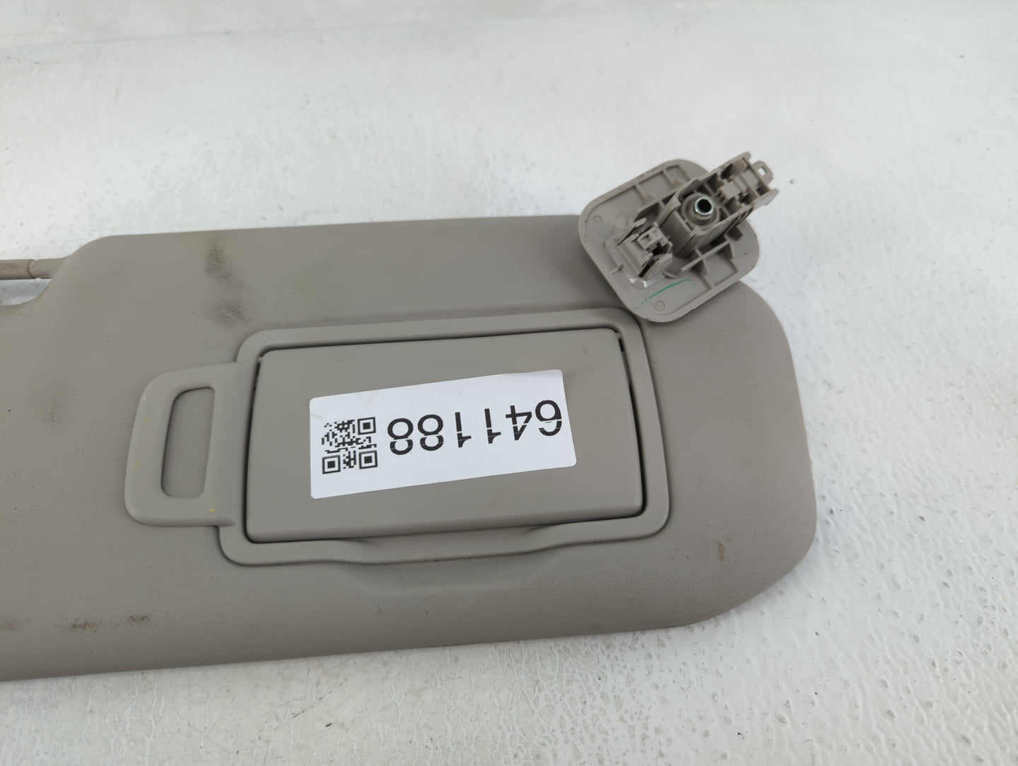 2020-2022 Nissan Sentra Sun Visor Shade Replacement Passenger Right Mirror Fits Fits 2020 2021 2022 OEM Used Auto Parts - Oe