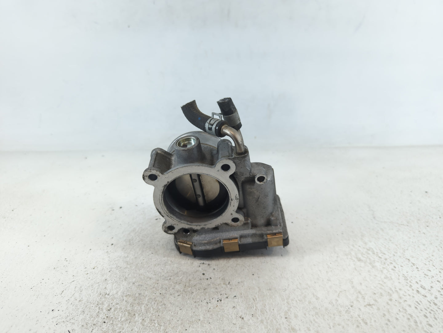 2020-2022 Nissan Sentra Throttle Body P/N:6LA60-01 A Fits Fits 2020 2021 2022 OEM Used Auto Parts - Oemusedautoparts1.com