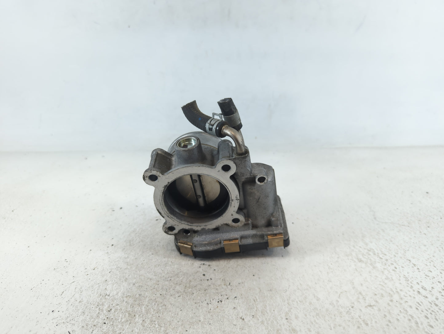 2020-2022 Nissan Sentra Throttle Body P/N:6LA60-01 A Fits Fits 2020 2021 2022 OEM Used Auto Parts - Oemusedautoparts1.com