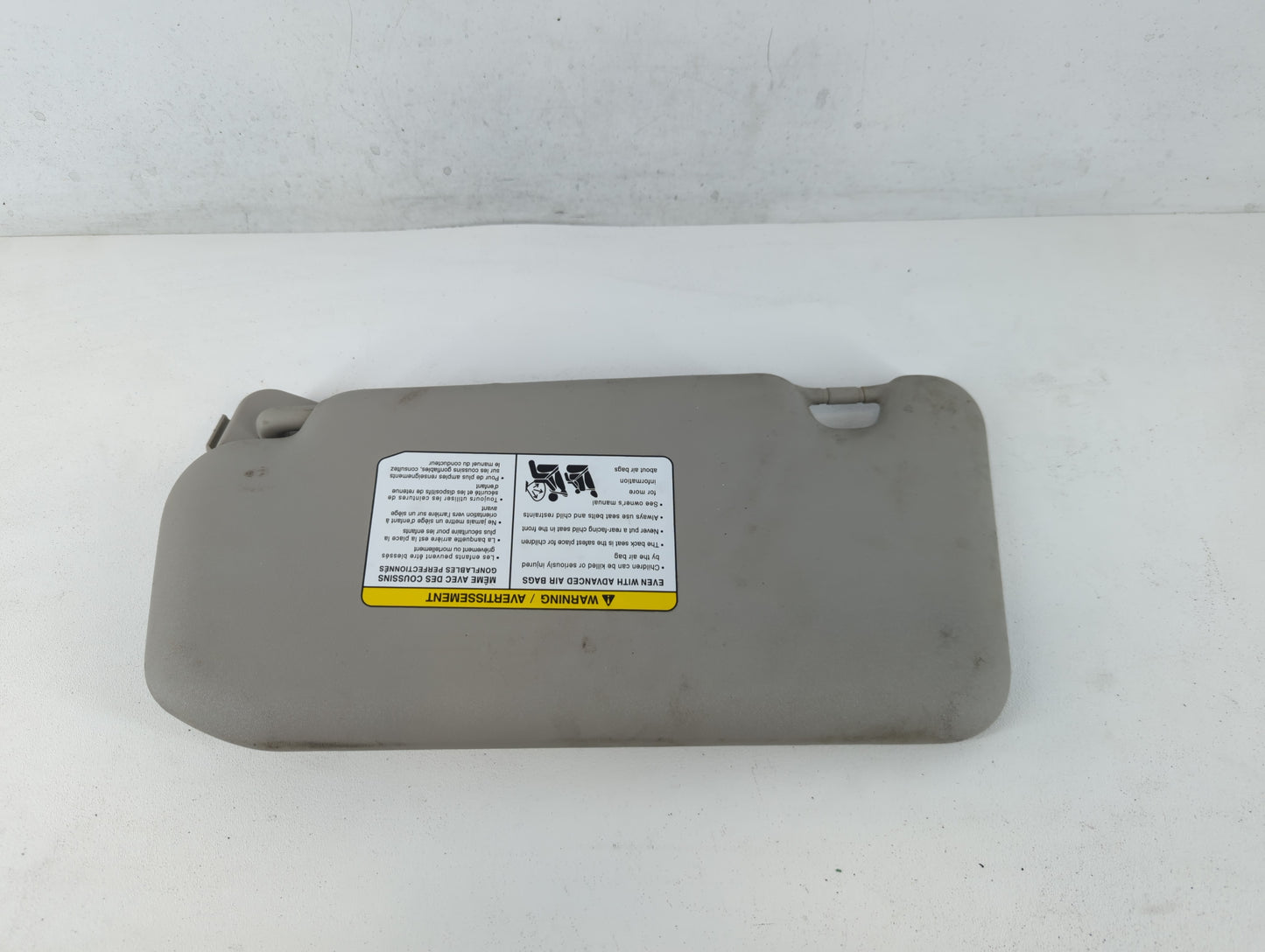 2020-2022 Nissan Sentra Sun Visor Shade Replacement Passenger Right Mirror Fits Fits 2020 2021 2022 OEM Used Auto Parts - Oe