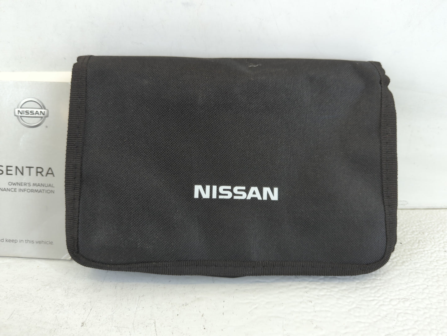 2020 Nissan Sentra Owners Manual Book Guide P/N:OM20EM 0B18U0 OEM Used Auto Parts - Oemusedautoparts1.com