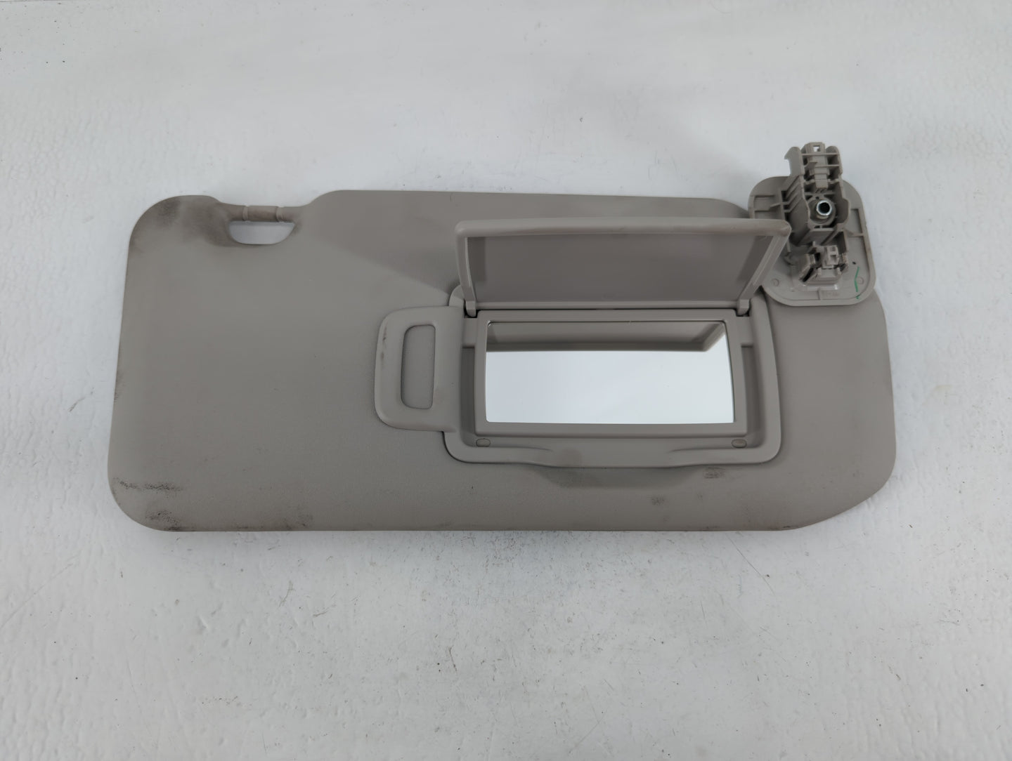 2020-2022 Nissan Sentra Sun Visor Shade Replacement Passenger Right Mirror Fits Fits 2020 2021 2022 OEM Used Auto Parts - Oe