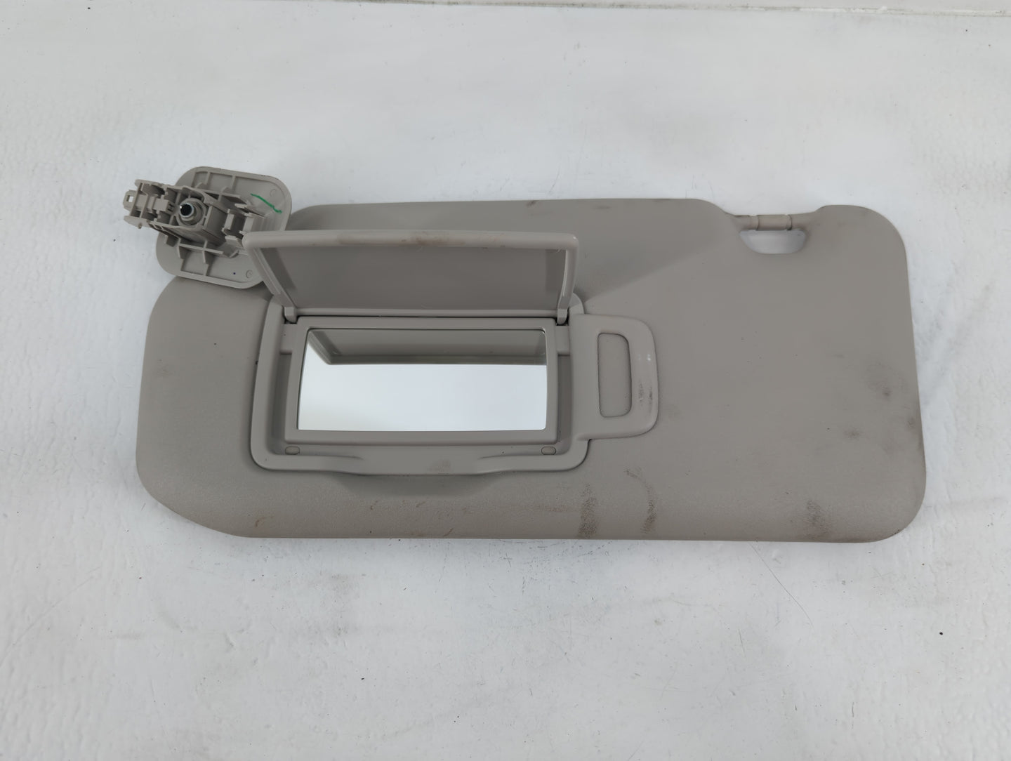 2020-2022 Nissan Sentra Sun Visor Shade Replacement Passenger Right Mirror Fits Fits 2020 2021 2022 OEM Used Auto Parts - Oe