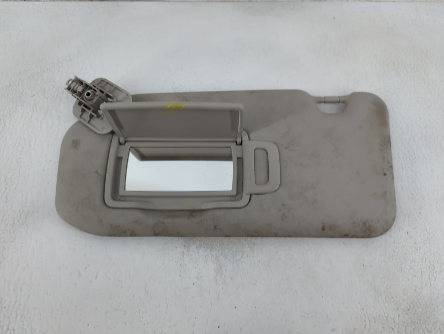2020-2022 Nissan Sentra Sun Visor Shade Replacement Passenger Right Mirror Fits Fits 2020 2021 2022 OEM Used Auto Parts - Oe