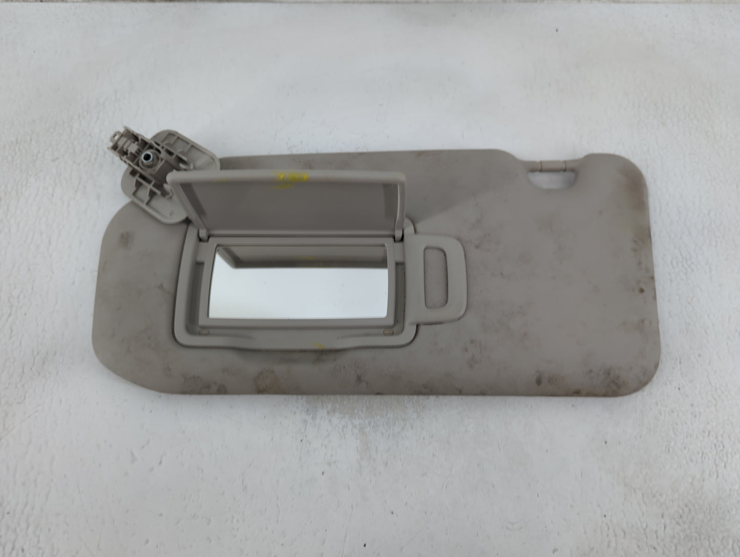 2020-2022 Nissan Sentra Sun Visor Shade Replacement Passenger Right Mirror Fits Fits 2020 2021 2022 OEM Used Auto Parts - Oe