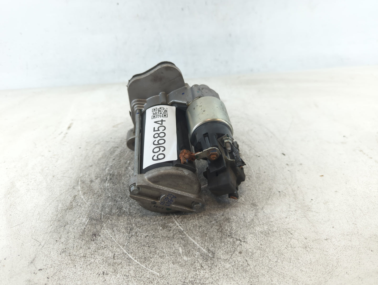 2020-2022 Nissan Sentra Car Starter Motor Solenoid OEM P/N:23300 6LB1A Fits Fits 2020 2021 2022 OEM Used Auto Parts - Oemuse