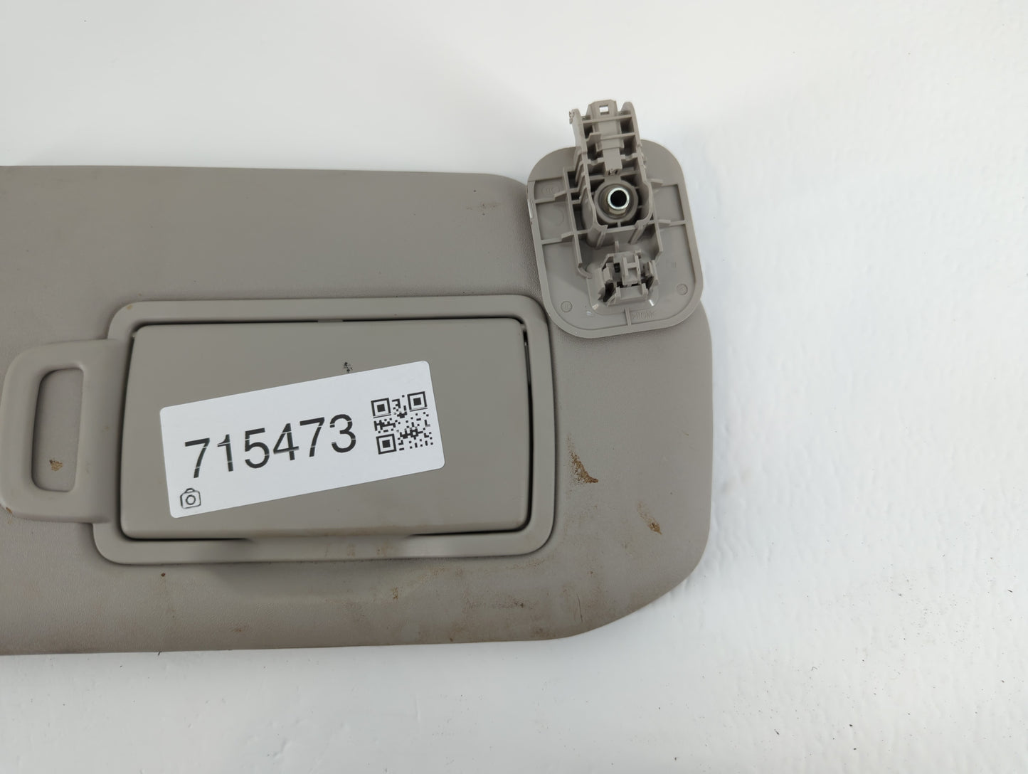 2020-2022 Nissan Sentra Sun Visor Shade Replacement Passenger Right Mirror Fits Fits 2020 2021 2022 OEM Used Auto Parts - Oe