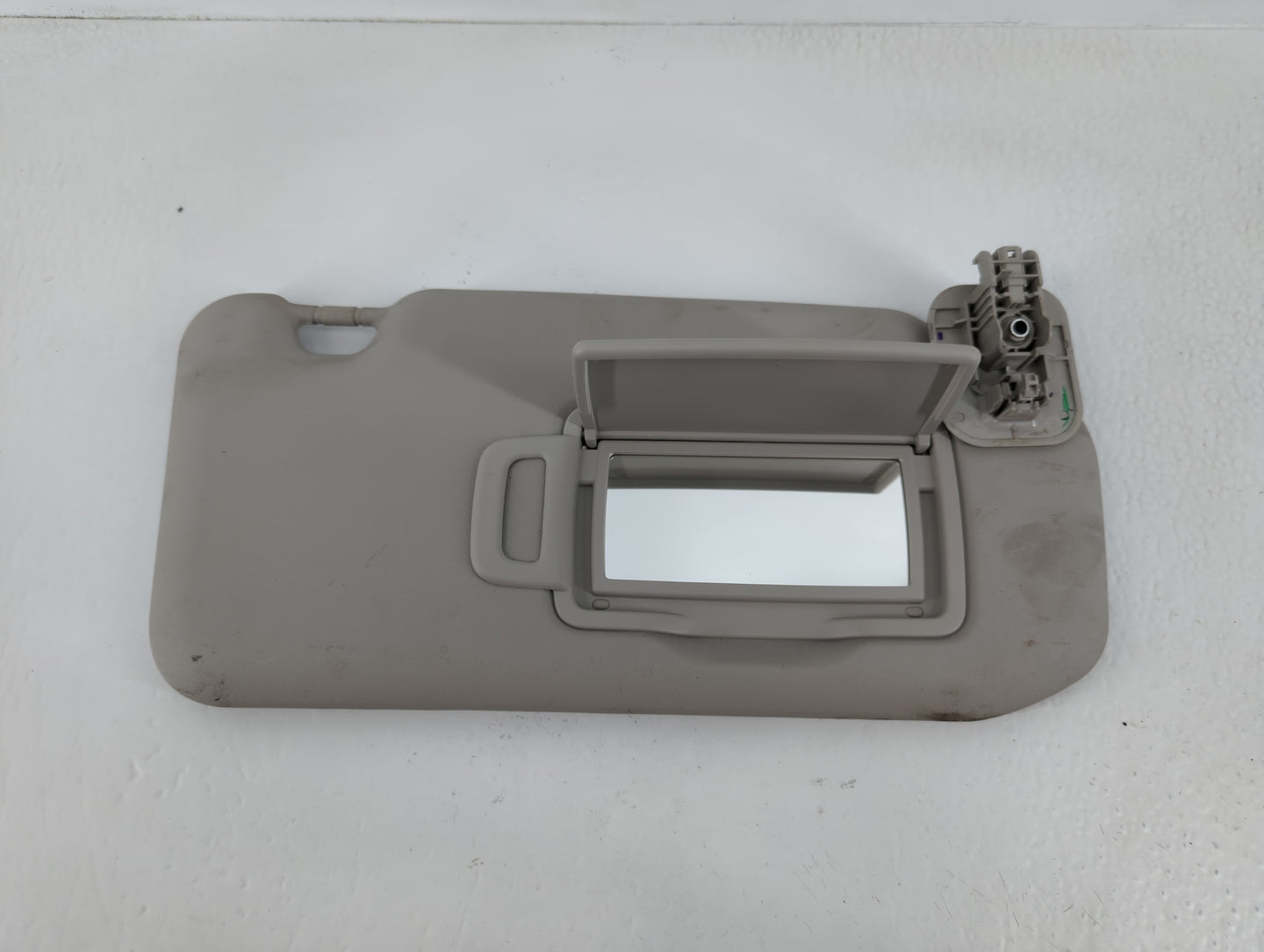 2020-2022 Nissan Sentra Sun Visor Shade Replacement Passenger Right Mirror Fits Fits 2020 2021 2022 OEM Used Auto Parts - Oe