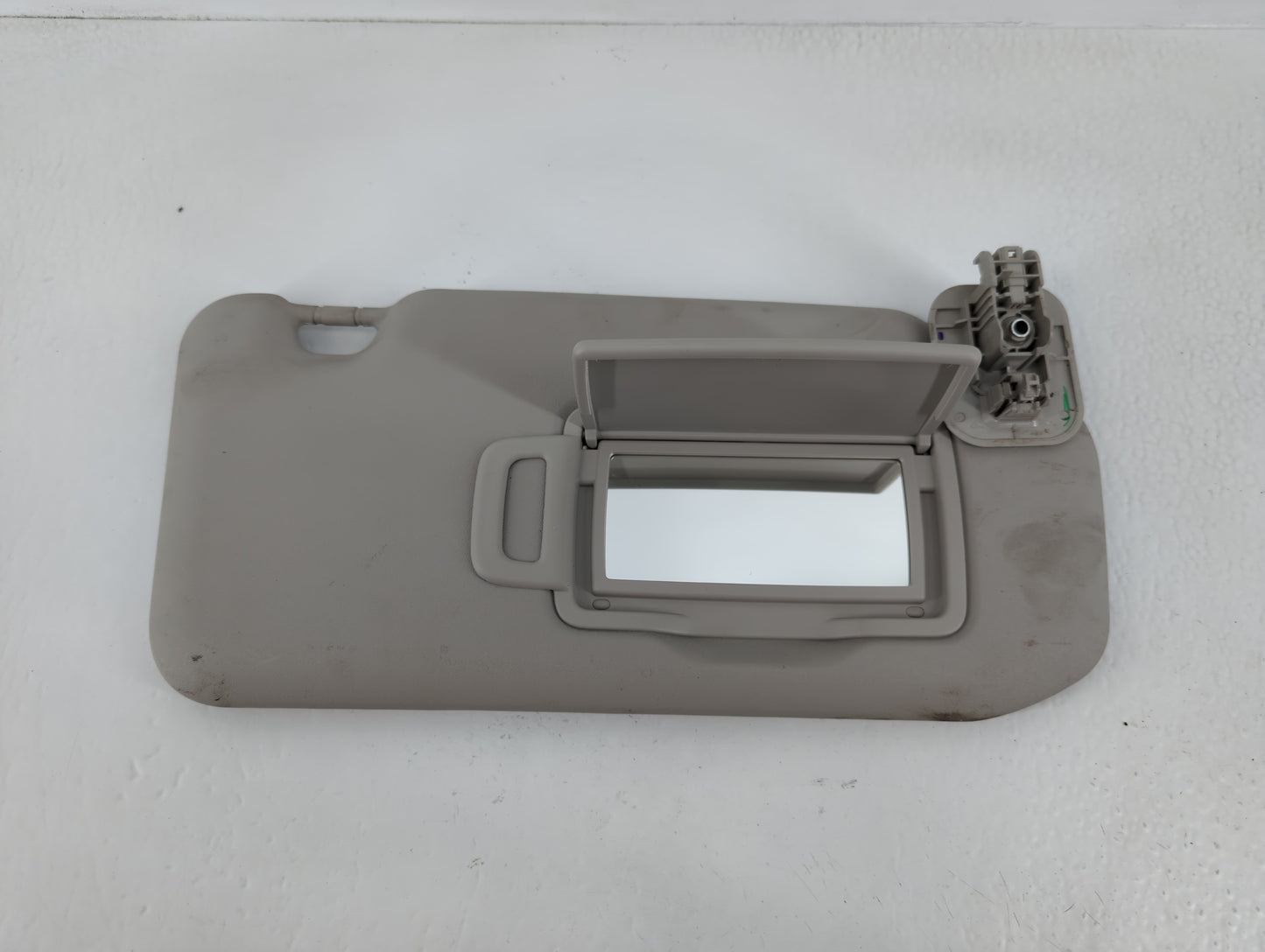 2020-2022 Nissan Sentra Sun Visor Shade Replacement Passenger Right Mirror Fits Fits 2020 2021 2022 OEM Used Auto Parts - Oe