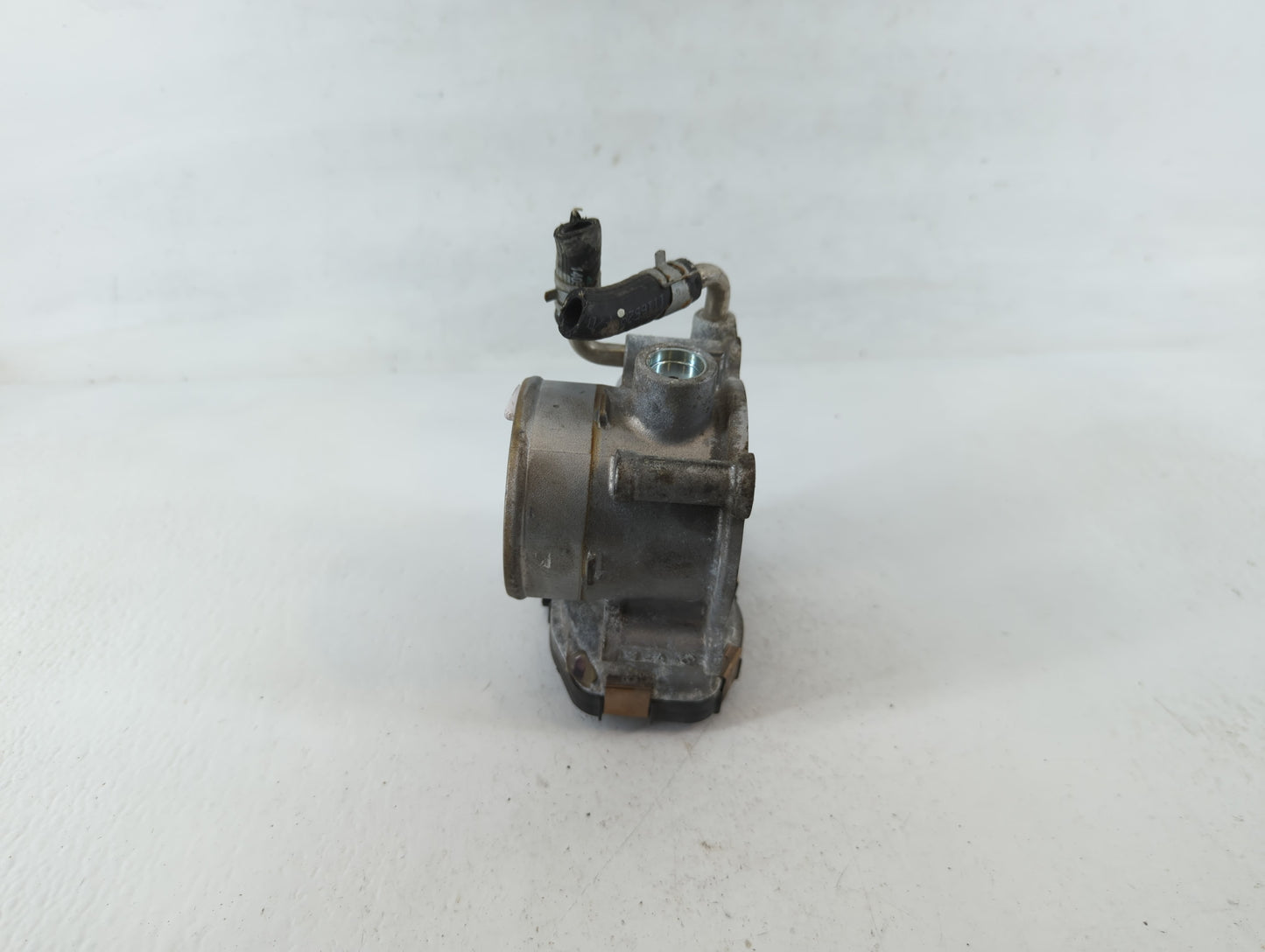 2020-2022 Nissan Sentra Throttle Body P/N:6LA60-01 A Fits Fits 2020 2021 2022 OEM Used Auto Parts - Oemusedautoparts1.com