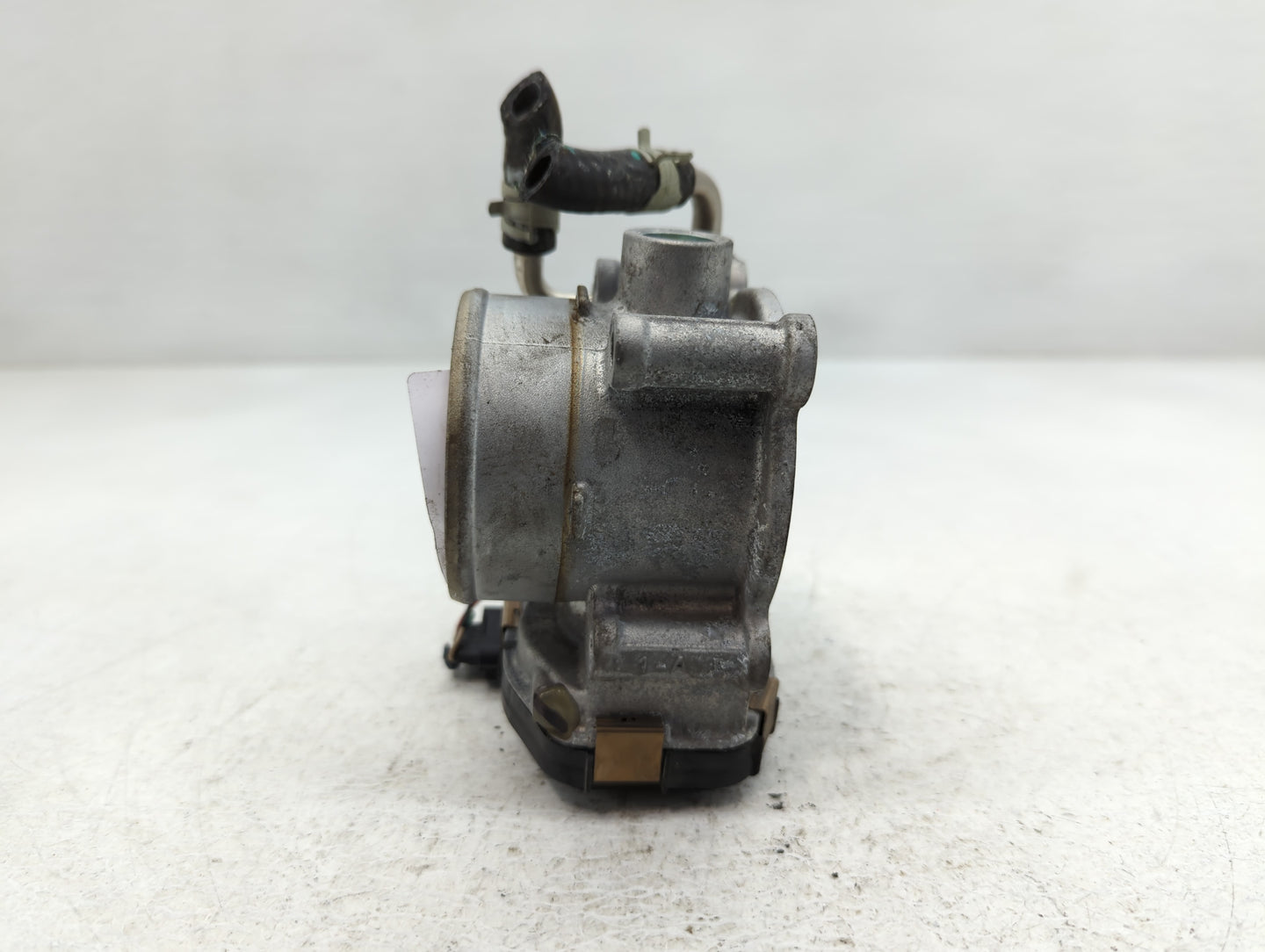 2020-2022 Nissan Sentra Throttle Body P/N:6LA60-01 A Fits Fits 2020 2021 2022 OEM Used Auto Parts - Oemusedautoparts1.com