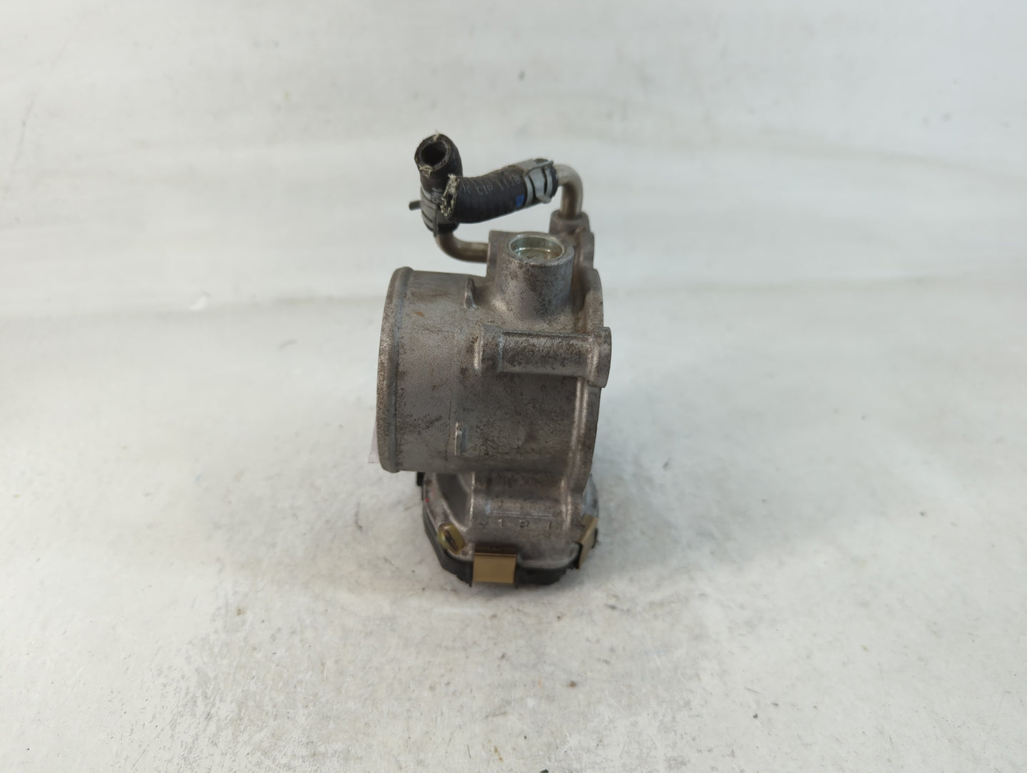 2020-2022 Nissan Sentra Throttle Body P/N:6LA60-01 A Fits Fits 2020 2021 2022 OEM Used Auto Parts - Oemusedautoparts1.com
