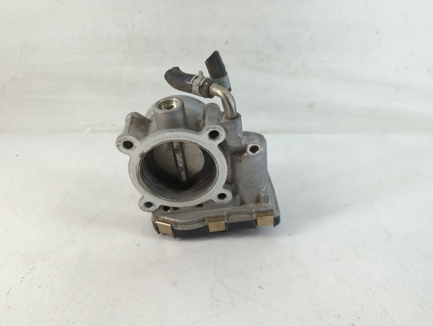 2020-2022 Nissan Sentra Throttle Body P/N:6LA60-01 A Fits Fits 2020 2021 2022 OEM Used Auto Parts - Oemusedautoparts1.com