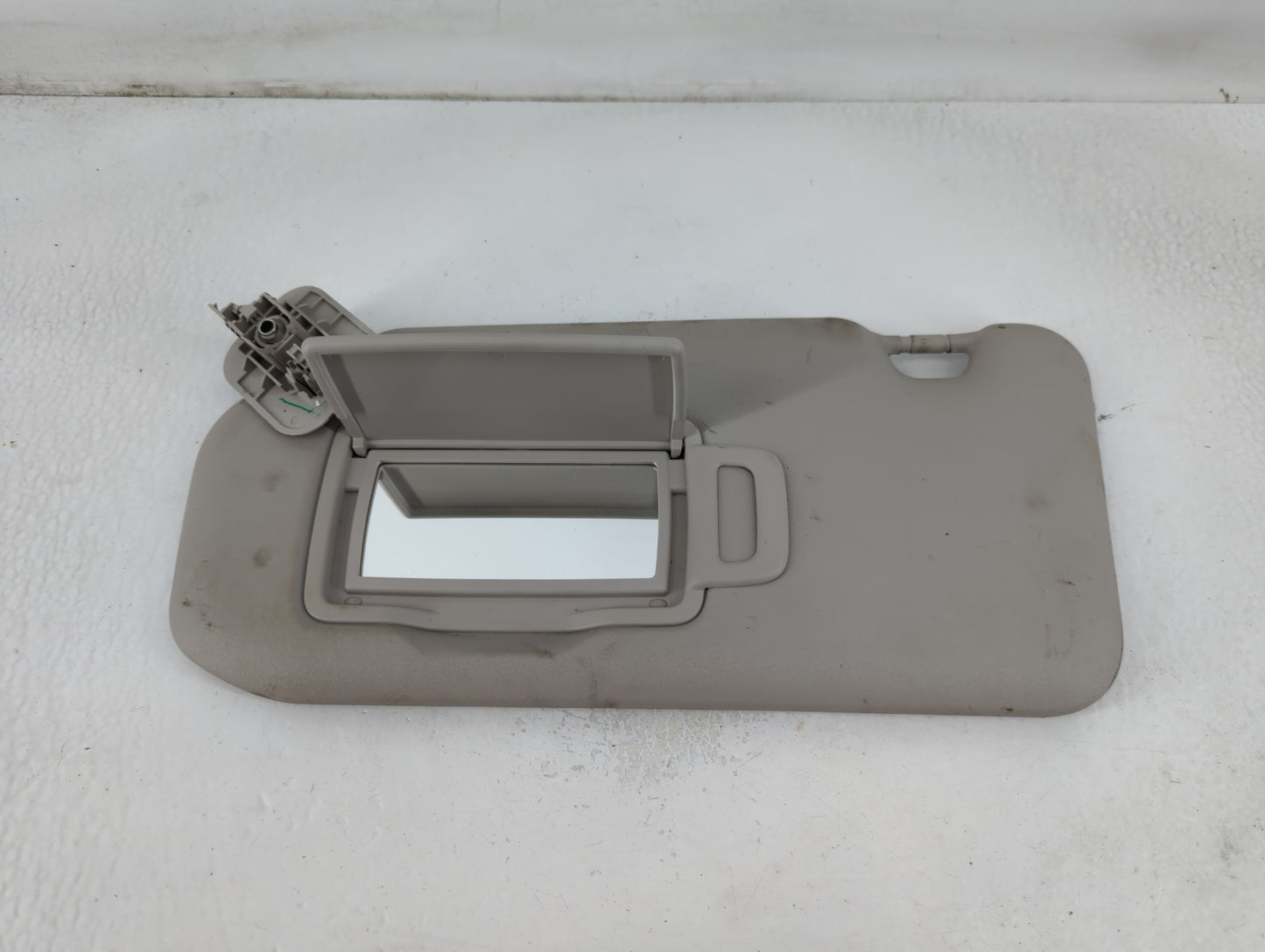 2020-2022 Nissan Sentra Sun Visor Shade Replacement Passenger Right Mirror Fits Fits 2020 2021 2022 OEM Used Auto Parts - Oe