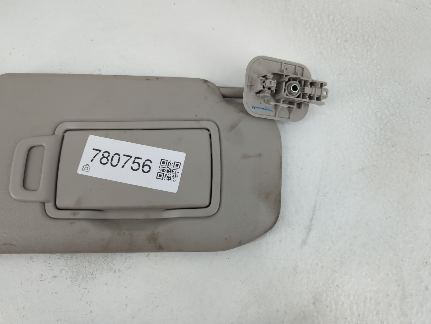 2020-2022 Nissan Sentra Sun Visor Shade Replacement Driver Left Mirror Fits Fits 2020 2021 2022 OEM Used Auto Parts - Oemuse