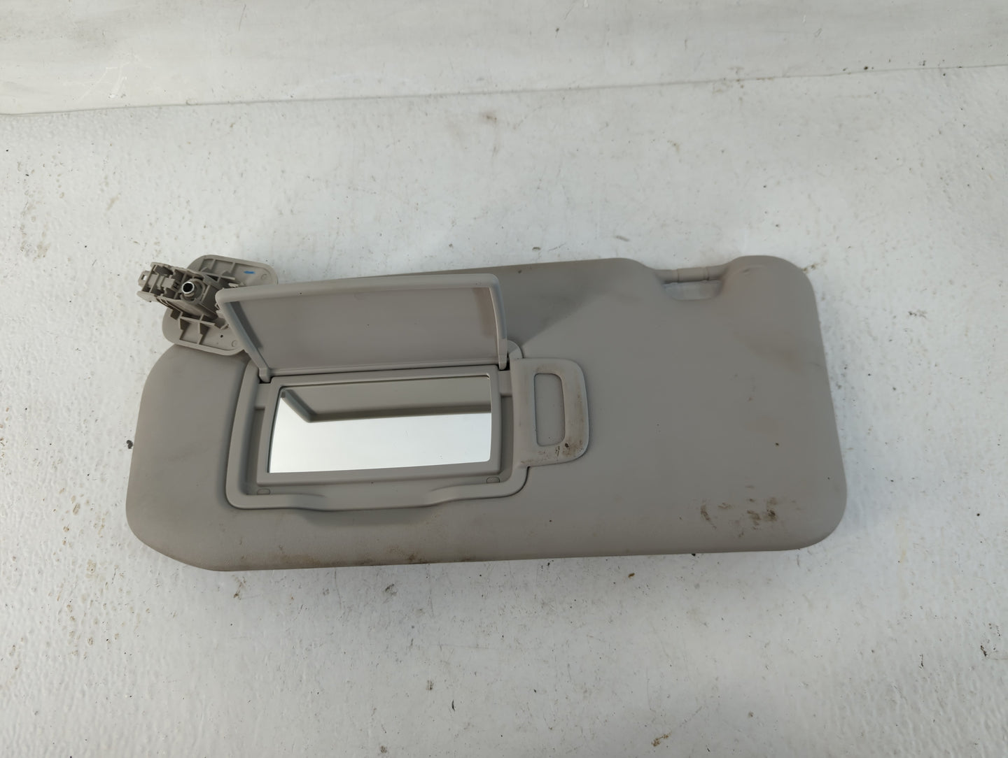 2020-2022 Nissan Sentra Sun Visor Shade Replacement Driver Left Mirror Fits Fits 2020 2021 2022 OEM Used Auto Parts - Oemuse