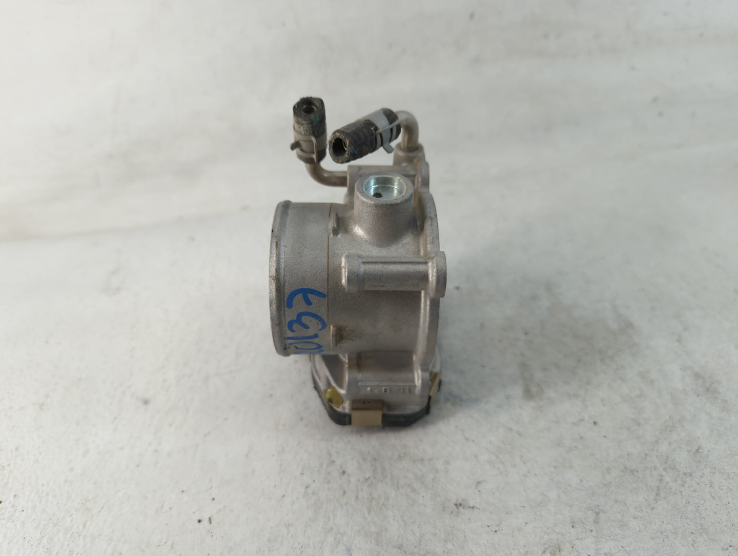 2020-2022 Nissan Sentra Throttle Body P/N:6LA60-01 A Fits Fits 2020 2021 2022 OEM Used Auto Parts - Oemusedautoparts1.com