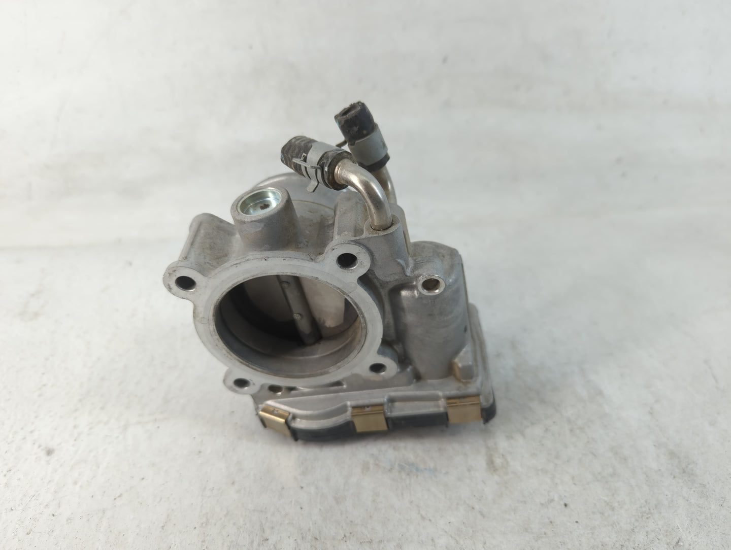 2020-2022 Nissan Sentra Throttle Body P/N:6LA60-01 A Fits Fits 2020 2021 2022 OEM Used Auto Parts - Oemusedautoparts1.com