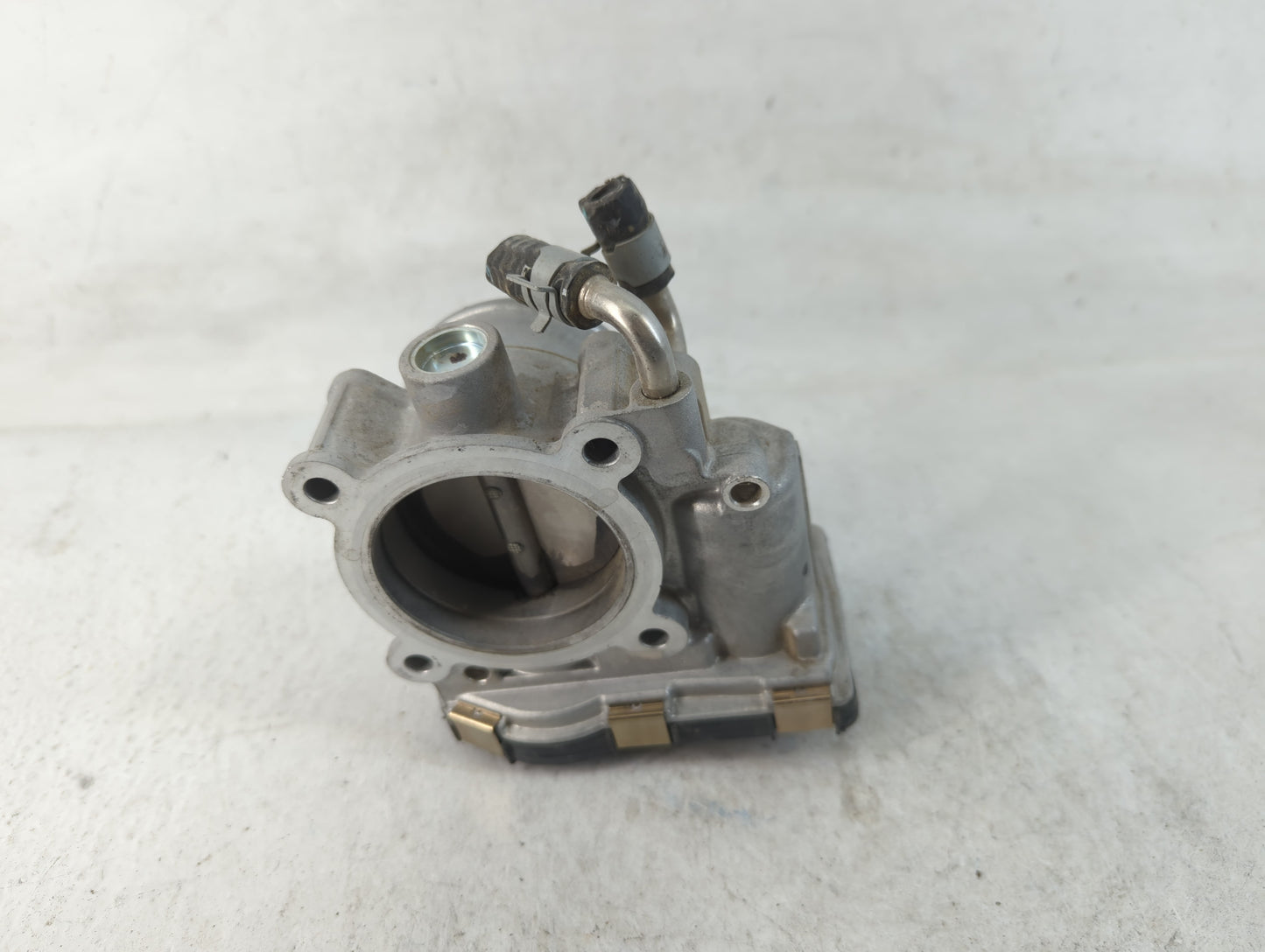 2020-2022 Nissan Sentra Throttle Body P/N:6LA60-01 A Fits Fits 2020 2021 2022 OEM Used Auto Parts - Oemusedautoparts1.com