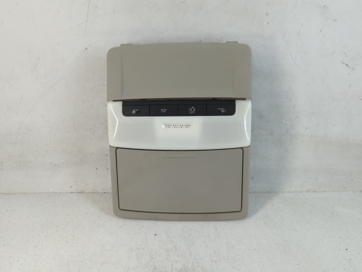 2020 Nissan Sentra Overhead Roof Console - Oemusedautoparts1.com