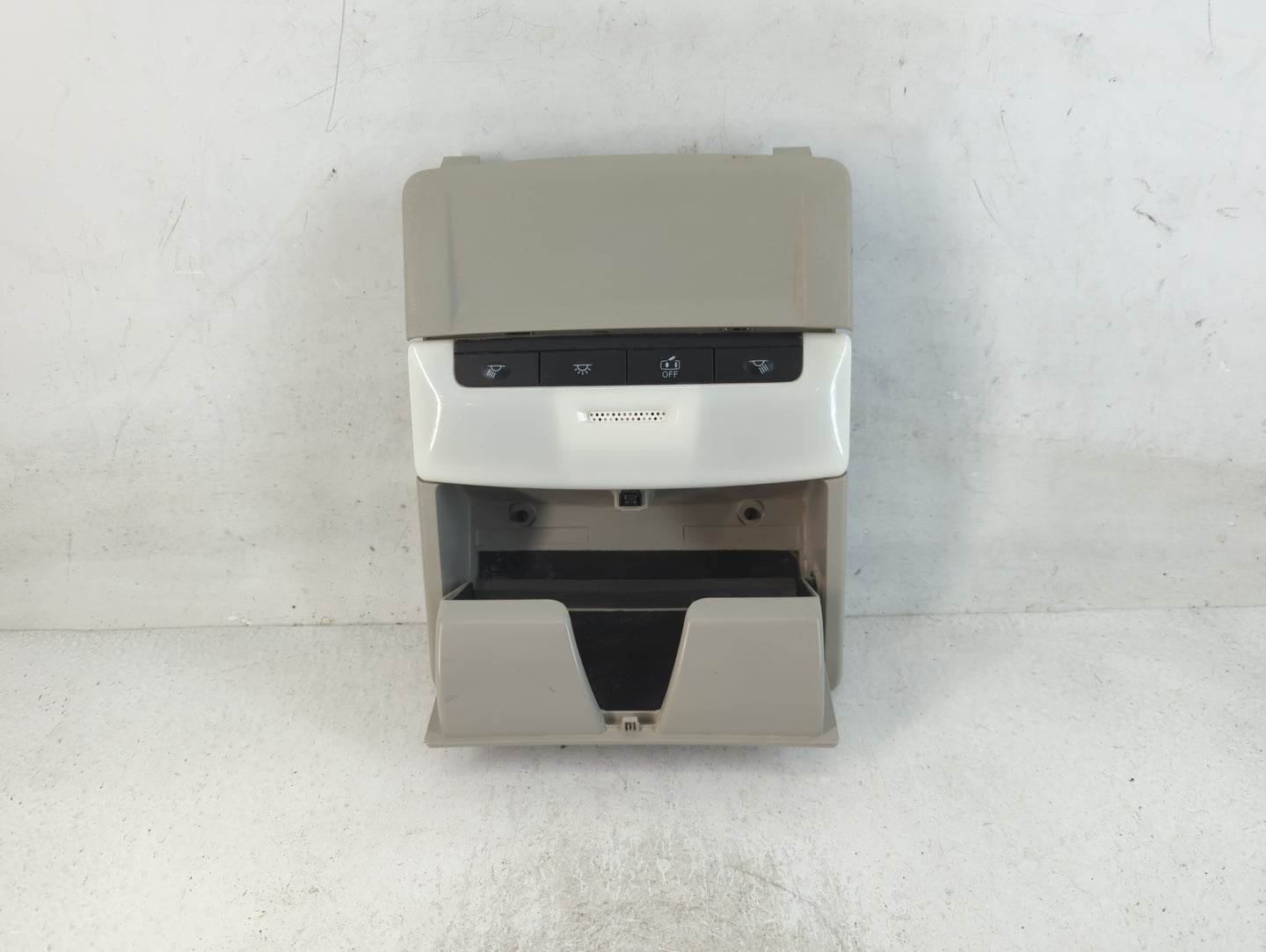2020 Nissan Sentra Overhead Roof Console - Oemusedautoparts1.com