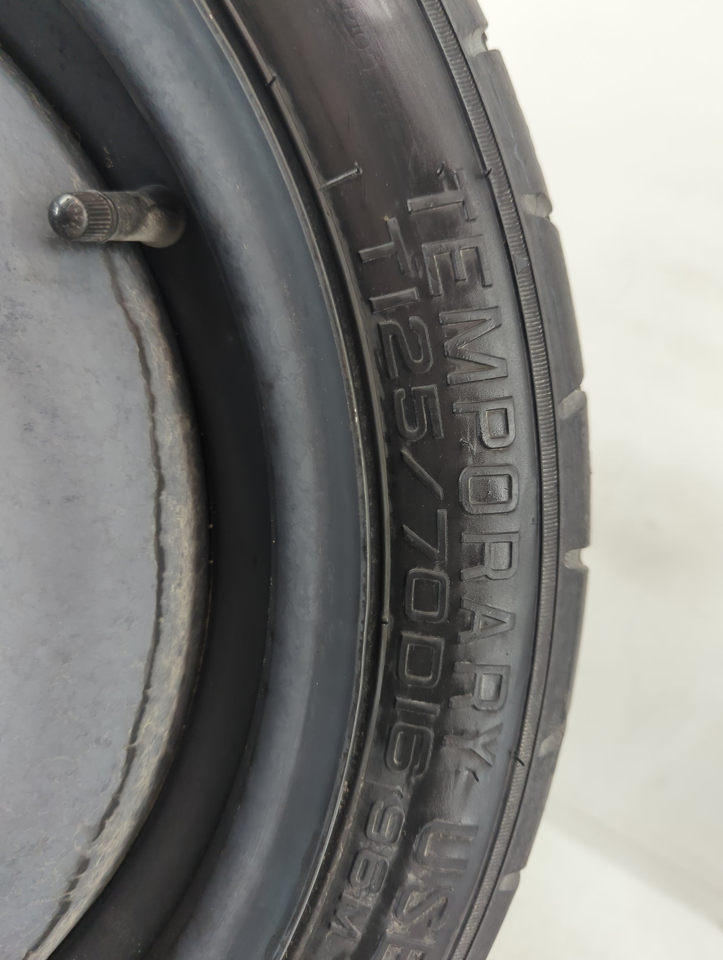 2020-2022 Nissan Sentra Spare Donut Tire Wheel Rim Oem - Oemusedautoparts1.com