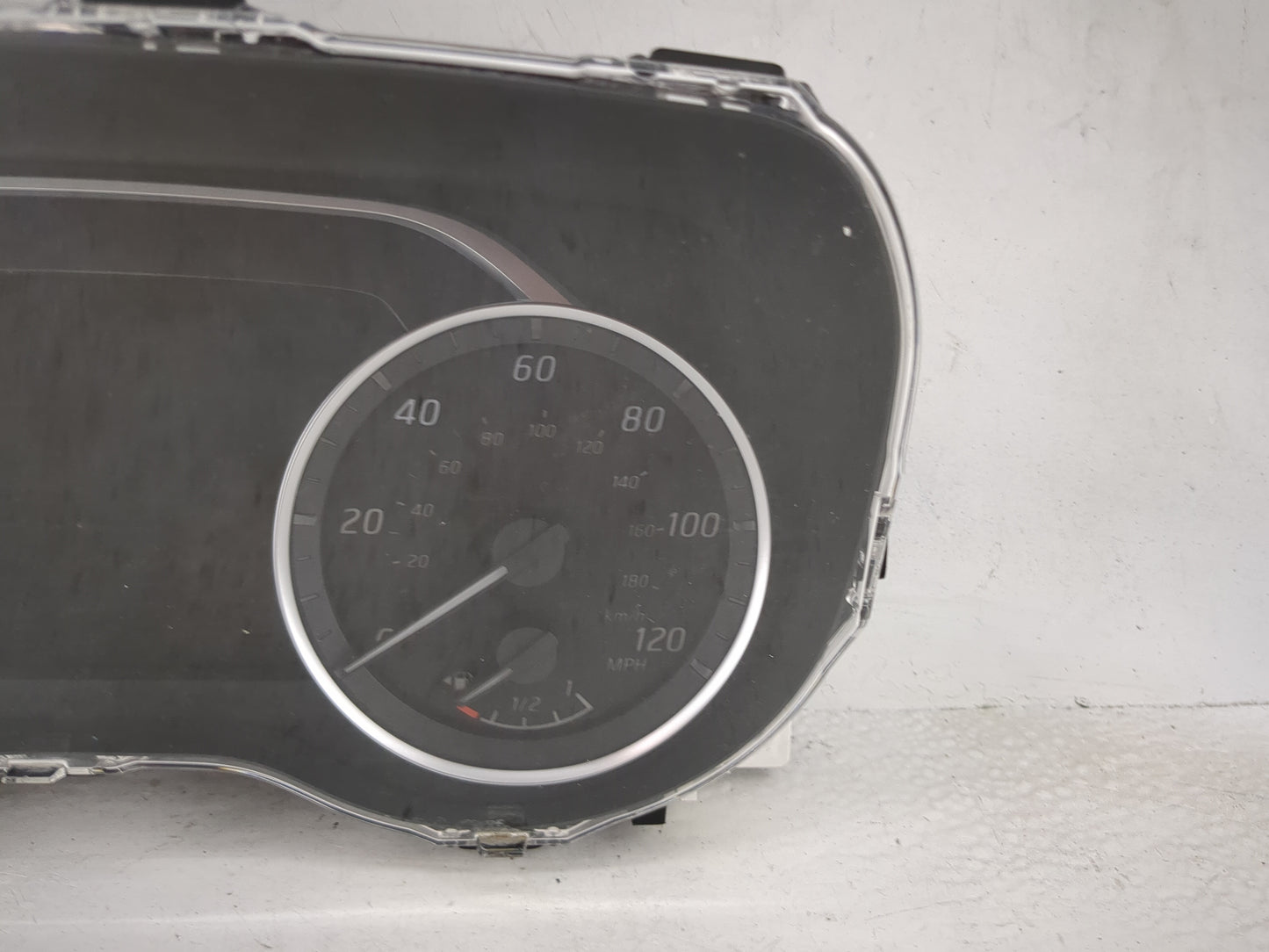 2019-2021 Nissan Titan Instrument Cluster Speedometer Gauges P/N:248109FV1A 28061040, M6N3578 Miles: Fits Fits 2019 2020 202