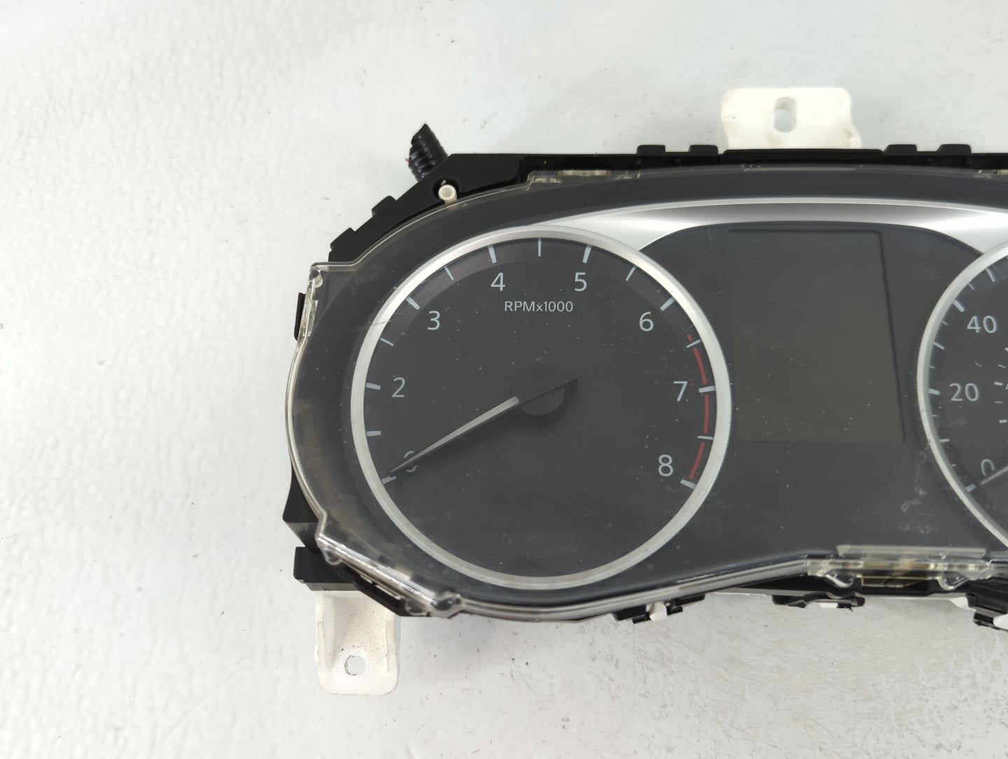 2020-2022 Nissan Versa Instrument Cluster Speedometer Gauges P/N:248J05EE2A Fits Fits 2020 2021 2022 OEM Used Auto Parts - O