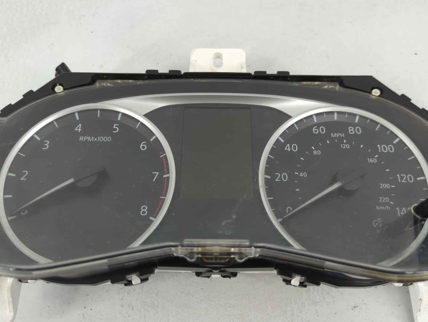 2020-2022 Nissan Versa Instrument Cluster Speedometer Gauges P/N:248J05EE2A Fits Fits 2020 2021 2022 OEM Used Auto Parts - O
