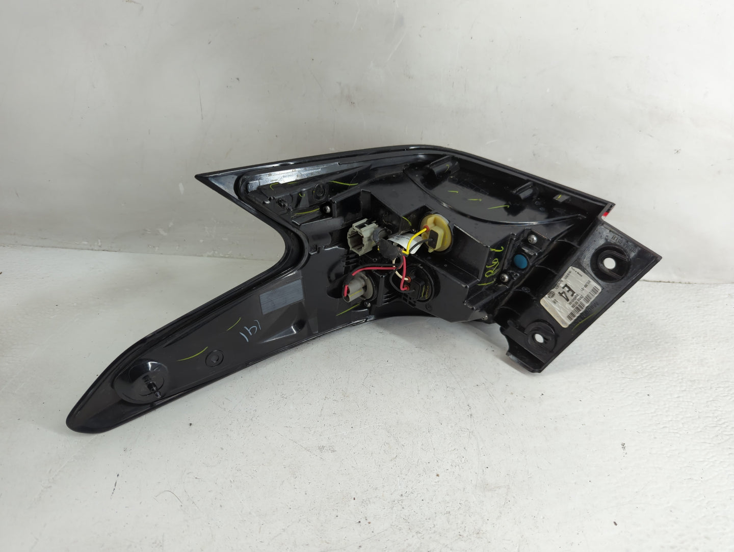 2020-2022 Nissan Versa Tail Light Assembly Driver Left OEM P/N:26555 5EE0A Fits Fits 2020 2021 2022 OEM Used Auto Parts - Oe