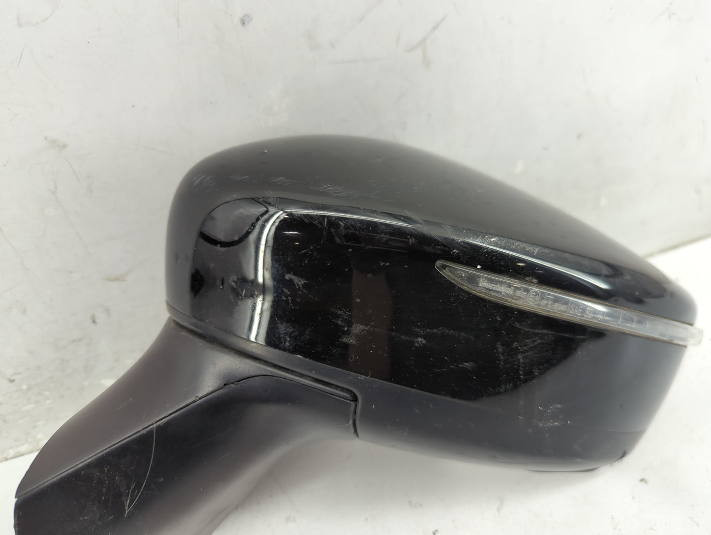 2020-2021 Nissan Versa Driver Side View Mirror - Left Door Mirror OEM Used - Oemusedautoparts1.com