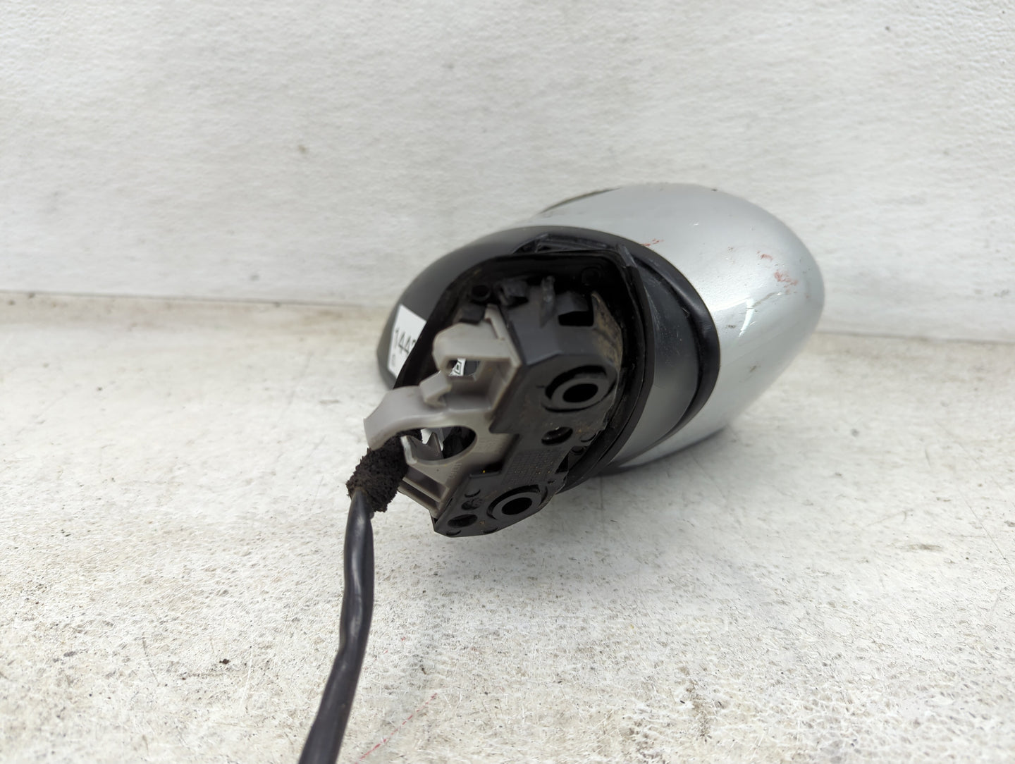2020-2022 Nissan Versa Passenger Side View Mirror - Right Door Mirror OEM Used - Oemusedautoparts1.com